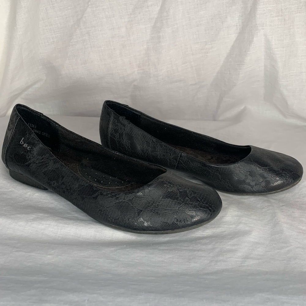 b.o.c Born lace pattern flats 7.5 arch padding